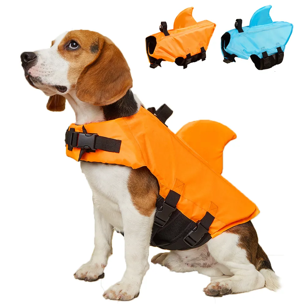 Cão vestuário tubarão colete salva-vidas melhorado flutuabilidade pequenos cães natação roupas colete de segurança com alça para médio grande surf 230829