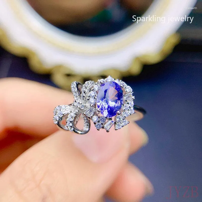 Gioielli shop con tanzanite