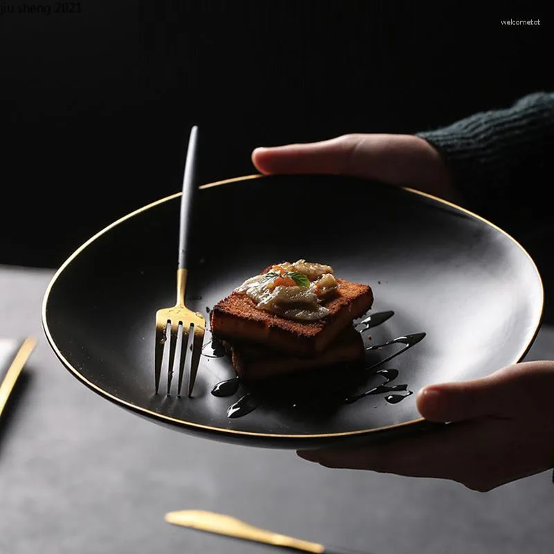 プレート11インチの日本のセラミックウエスタンスタイルラーメンプレート9インチ黒い大きなフルーツサラダデザートEL食器用品用品