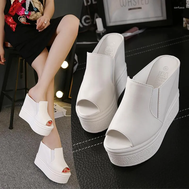 Tofflor Sexig Peep Toe Platform Women 13cm Super High Heels Ladies Party Shoes Black/White Leather Wedges Sandalias Mujer 2023