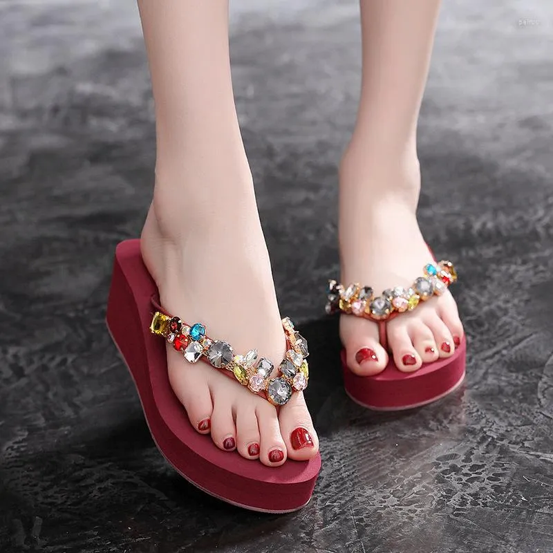 Buy Textured Slip-On Slide Slippers Online for Girls | Centrepoint UAE-sgquangbinhtourist.com.vn