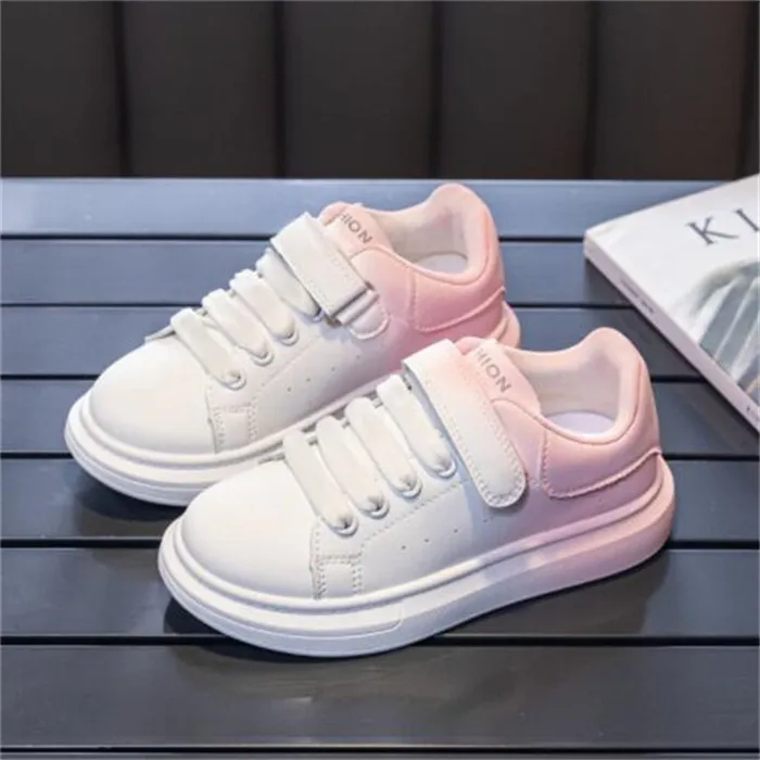 Designer Kids Shoes Outdoor Boys Girls Fashion Luxury Trainers Toddler Baby Casual Sneakers Gradient Color Children Running Sports Shoes