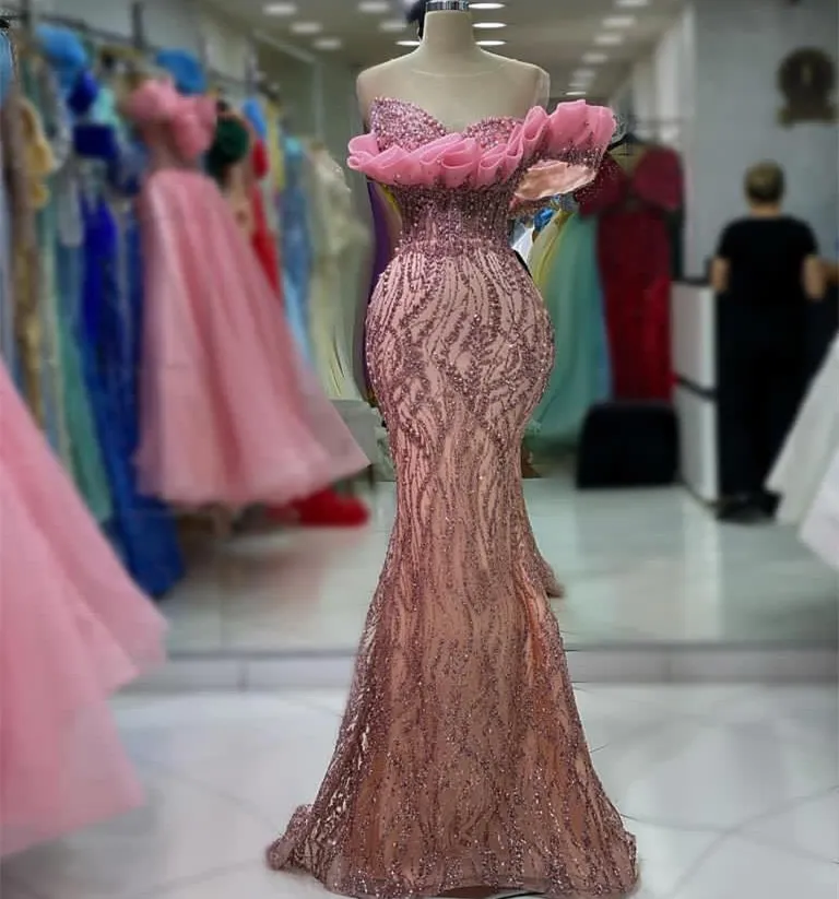 2023 ASO EBI Arabiska rosa sjöjungfru Prom Dress Pearls Sequined Lace Evening Formal Party Second Reception Birthday Engagement Goods Dresses Robe de Soiree ZJ357