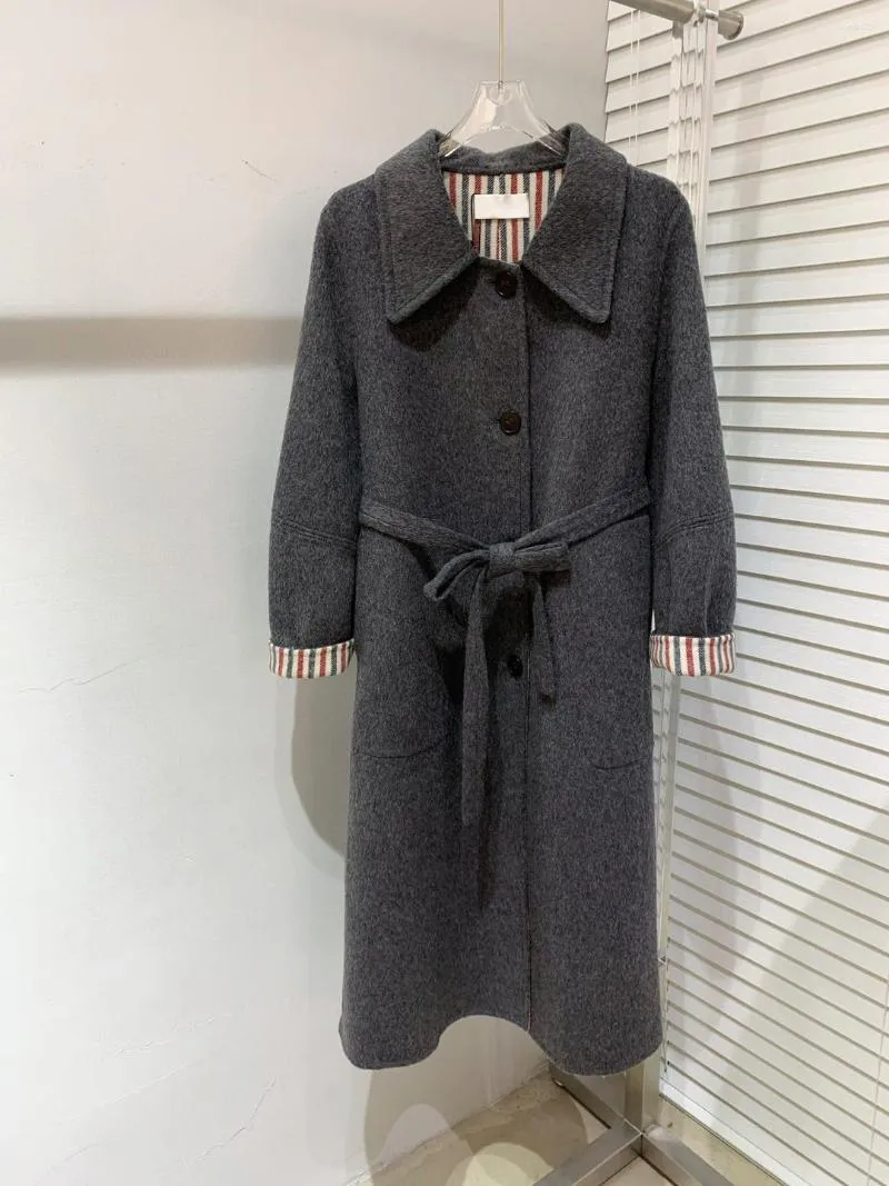 Kvinnorjackor Autumn och Winter Wool Coat Single Breasted Double Pockets Classic Jacquard inuti