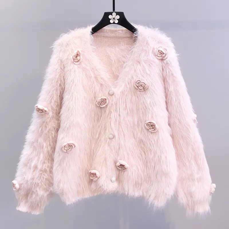 Plush Camellia Sweater Women's 2023 Autumn/Winter French Celebrity Little Fragrance V-Neck Knitted Cardigan Coat Thick