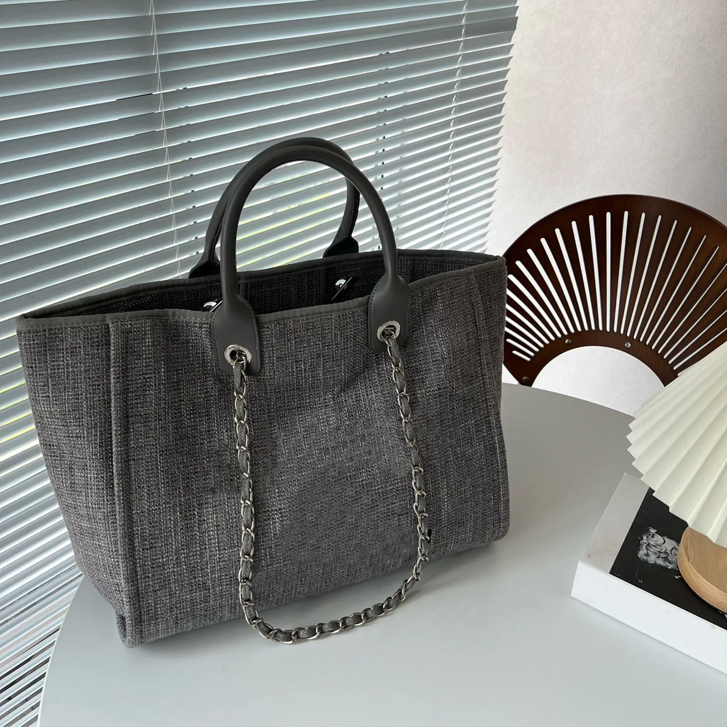 Save Big on Bulk Luxury Beach Tote Large Pearl Beach Bag Luxury Seaside  Tote For Women, Extra Large Capacity Shopping Bag Best Deals on DHgate