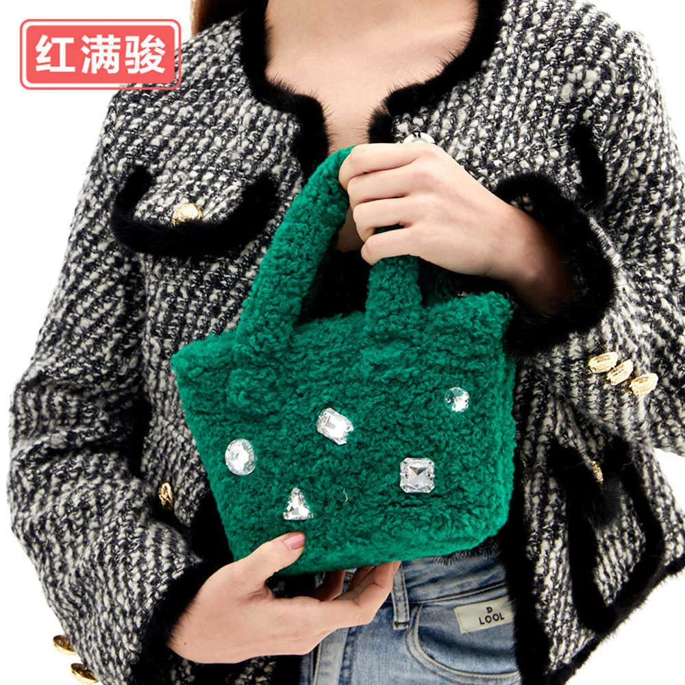 Lamb Wool Bag Women's Simple Teddy Wool Handbag Small Plush Chain One Shoulder Crossbody Bag 230831