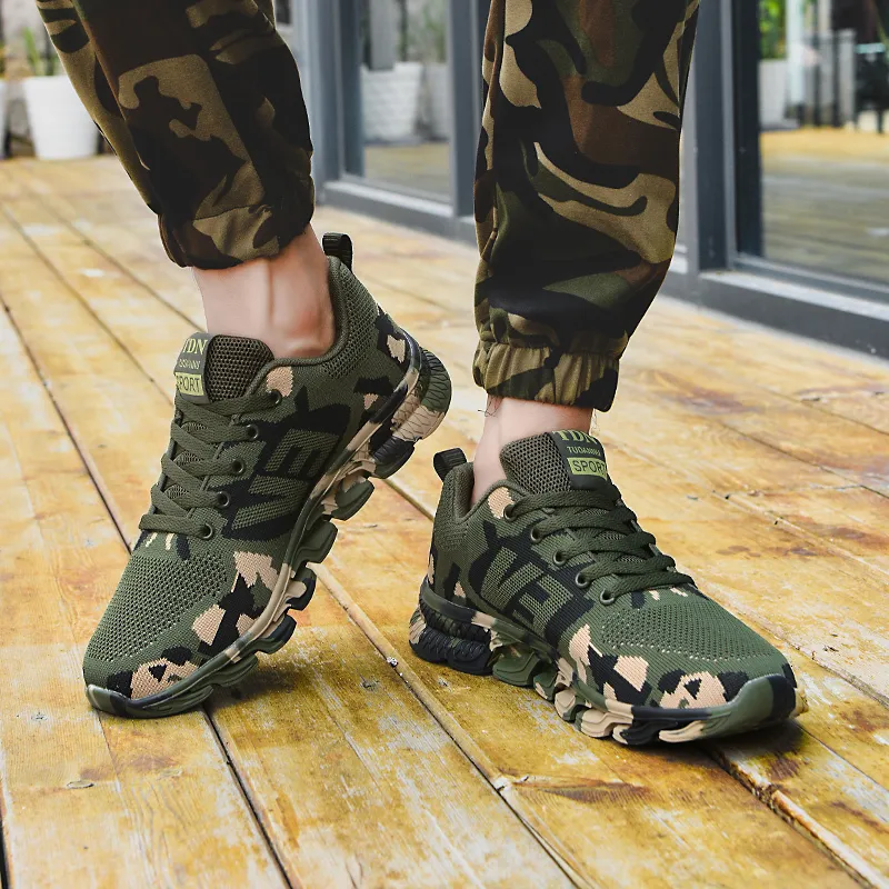 Klädskor kamouflages sneakers man militär kvinnor sport tenis armé vandring par utomhus vandring casual sko 230830