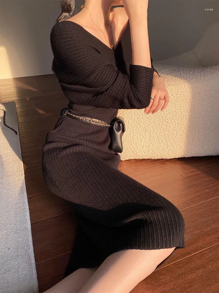 Knee-Length Knitted Sweater Dress for Women Autumn Winter V-neck with Long  Full Sleeves Empire Waist Peplum Backless Pullover from Dhgate Basic &  Casual Dresses - price 42.3
