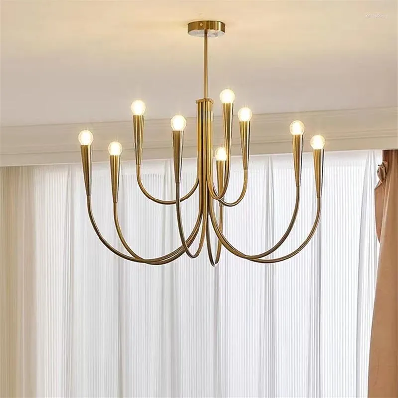 Lustres American Black and Gold Light Designer Creative Dining Island Éclairage Style rétro Swoop Bras Lustre Salon Luxe