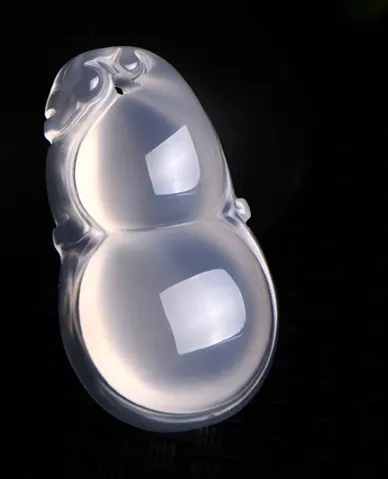 White crystal bottle gourd pendant ice kinds of men and women natural jade jade necklace pendant accessories