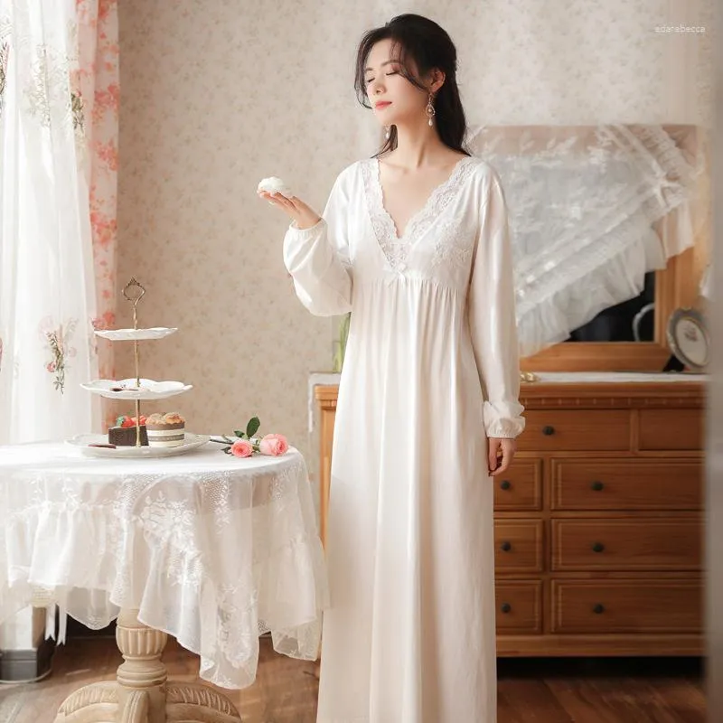 Women's Spring Summer Long Night Dress, Sexy Lace V-Neck Vintage Nightgown,  Simple Pure Cotton White Ankle-Length Nightie Sleepwear