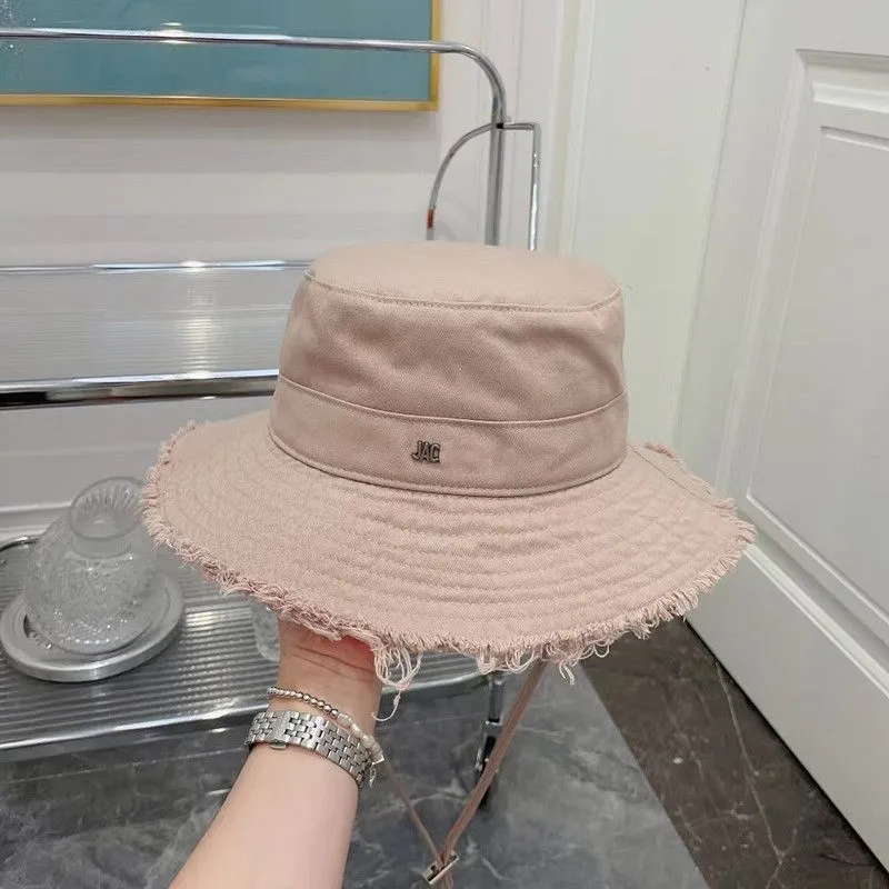 Модная шляпа женская шляпа ковша мужчины дизайнерские каскатт широкие шляпы Brim Summer Sun Sats для женщин пляжная кепка Контрастная бассейна G23893D