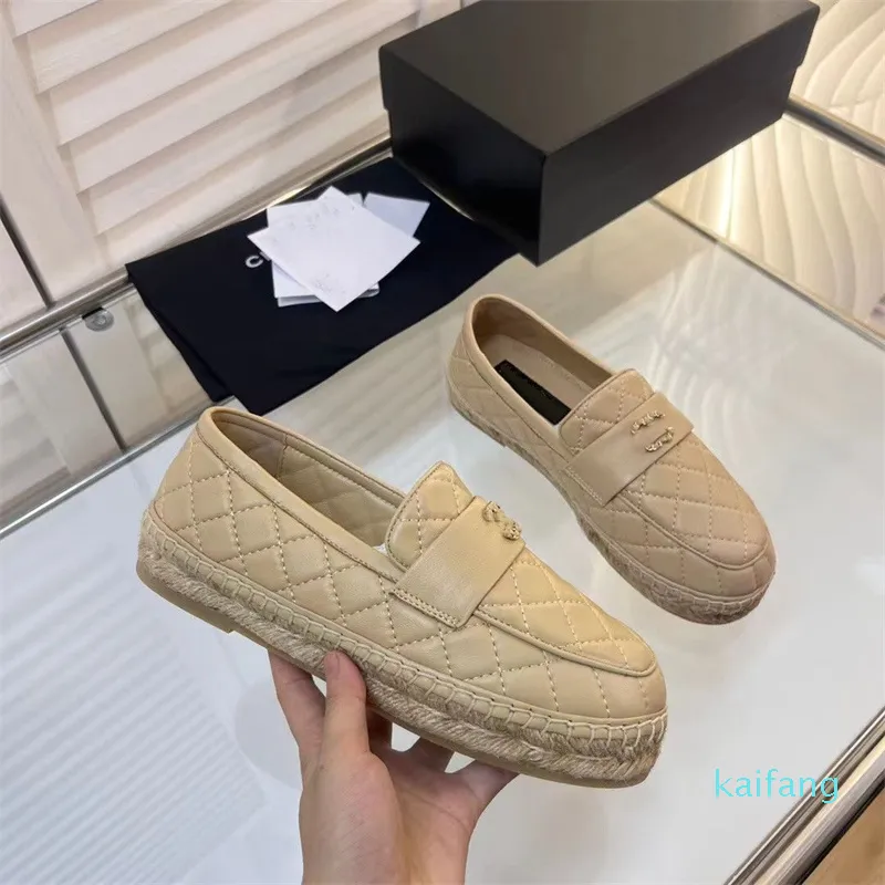 2023 Designers Casual Women Shoes ispadrilles Summer Luxurys Ladies Flat Beach Slogs Sole