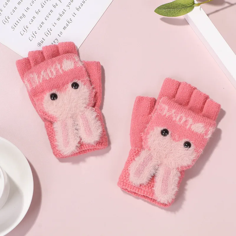 Kinderwanten Schattige kinderhandschoenen Cartoon pluche Kat Dikker Warm Kinderen Jongens Meisjes Winter Warm Babyhandschoen geboren Wanten Peuter Zachte want 230831