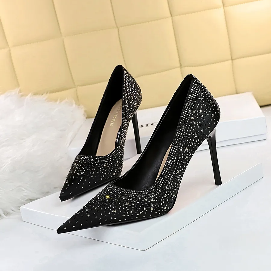 Wholesale Sparkling Rhinestone High Heel Stiletto Pumps Luxury Satin Womens Shoes For Weddings And Fashion Metal Glitter High Heels Plus Size 35 43 At Only 21.23 DHgate.Com