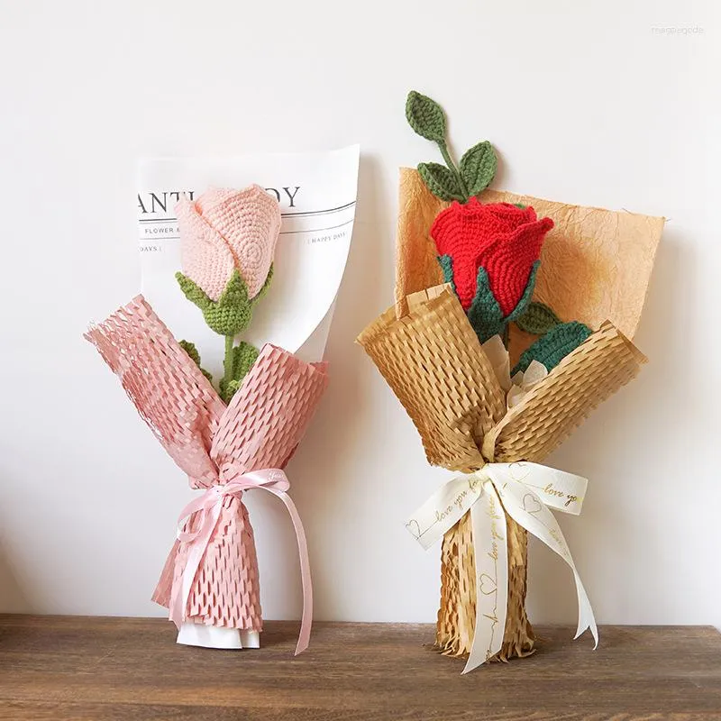 Flores decorativas 1 peça buquê de tricô rosa flor tecido à mão grande girassol acessórios para casa diy presente de dia dos namorados para namorada