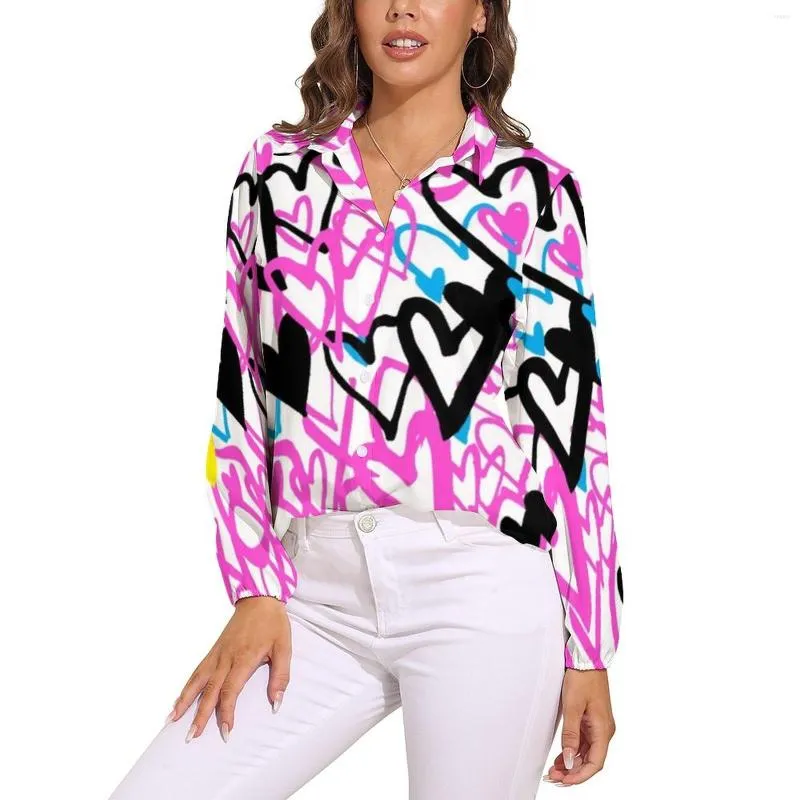 Blouses pour femmes Lignes nordiques Imprimer Blouse Graffiti Coeurs Rétro Graphique Femmes Mode Coréenne Chemises Printemps Manches Longues Vêtements Oversize