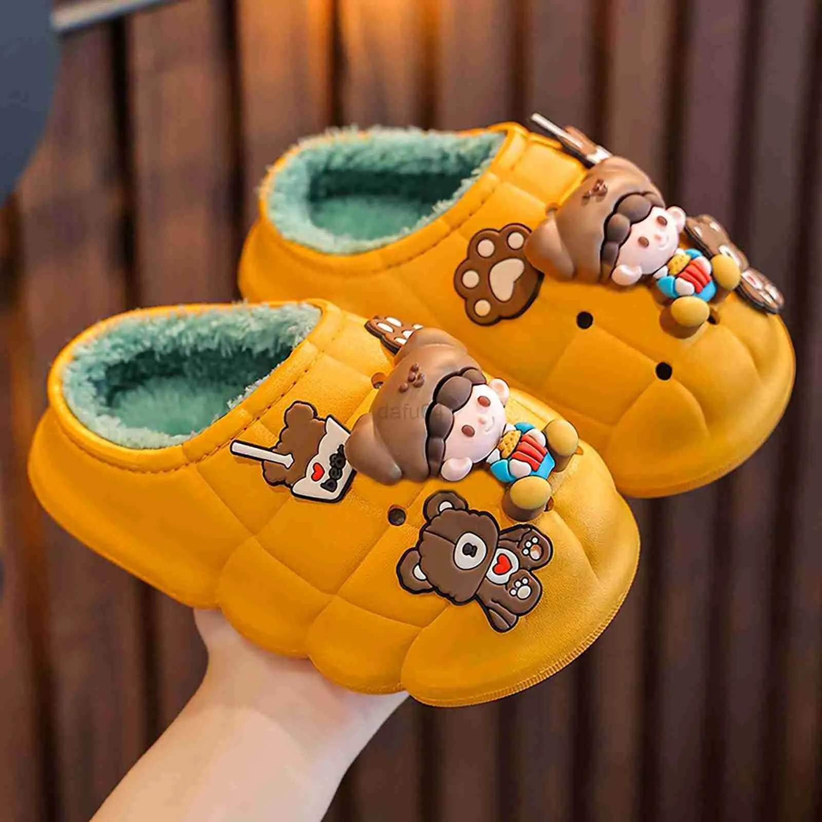 Slipper House Kids Slippers Winter Cartoon Bear And Boy Children Cotton Slippers Boys Toddler Little Kid Big Kid Indoor Home Non L0831