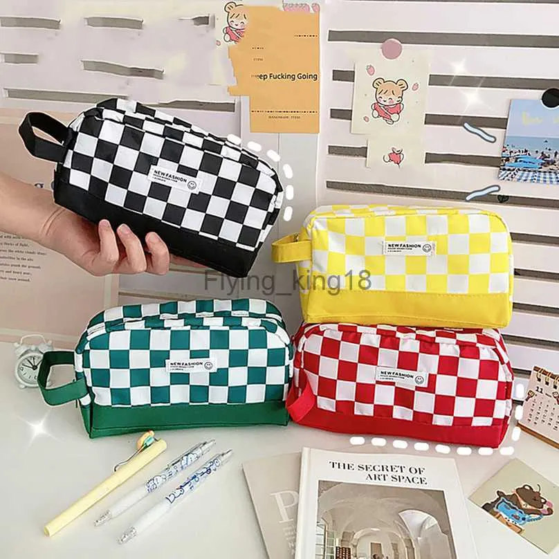 Wholesale Large Capacity Korean Pencil Pouch For Girls Kawaii Stationery  Trousse Grid Penbook Bag For School Supplies Estuche Escolar HKD230831 From  Flying_king18, $5.66