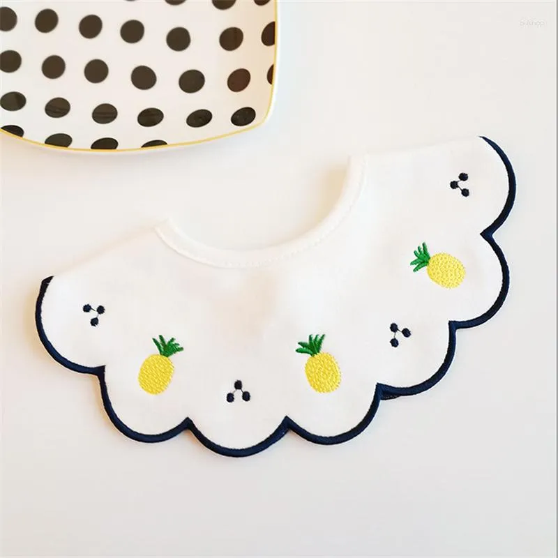 Accessori per capelli Bavaglini per bambini in cotone Moda Girocollo Slabbers Burp Cloth Bavaglino per fiori a 360 gradi per abbigliamento per ragazze Bandana