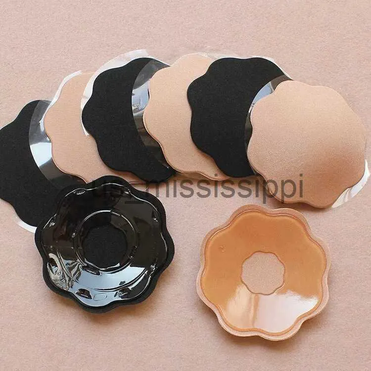 Almofada de peito de silicone capa de mamilo reutilizável mulheres sutiã adesivo pétala de peito sem alças levantar sutiã invisível boob pads peito pasties íntimos x0831