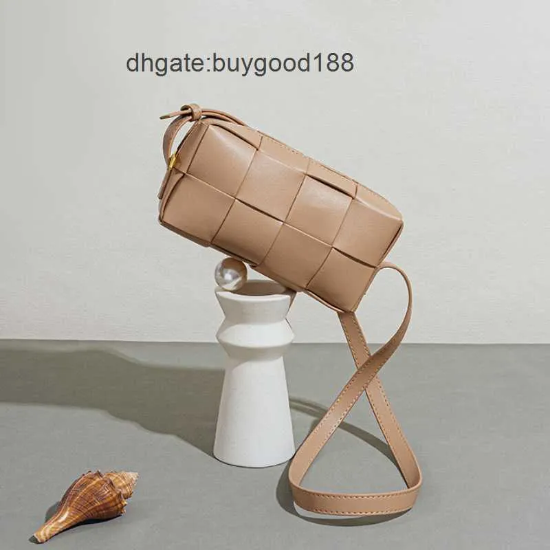 Дизайнерские сумки сумки для сумки конфеты мини-джоди искренняя кожаная тканая сплетен для летнего мобильного телефона Мобильные мобильные телефоны Моды.