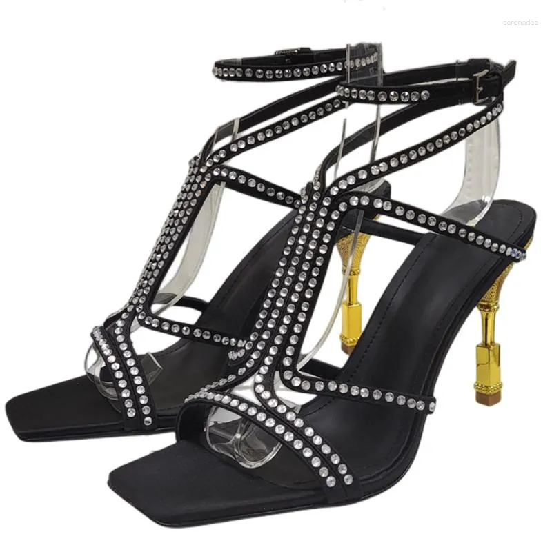 Sandálias Mulheres Verão Moda Cristal Cetim Sandália Designer Sapatos Alto Metal Stiletto Heel Open Square Toe Ankle Strap