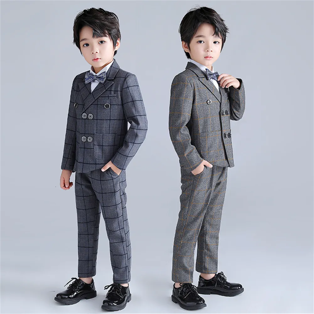 Suits Stylish Boy's Formal Suit Set Adjustable Waist Double Breasted Slim Fit Classic 4Piece Jacket Vest Pants Bowtie Kids Tuxedo 230830