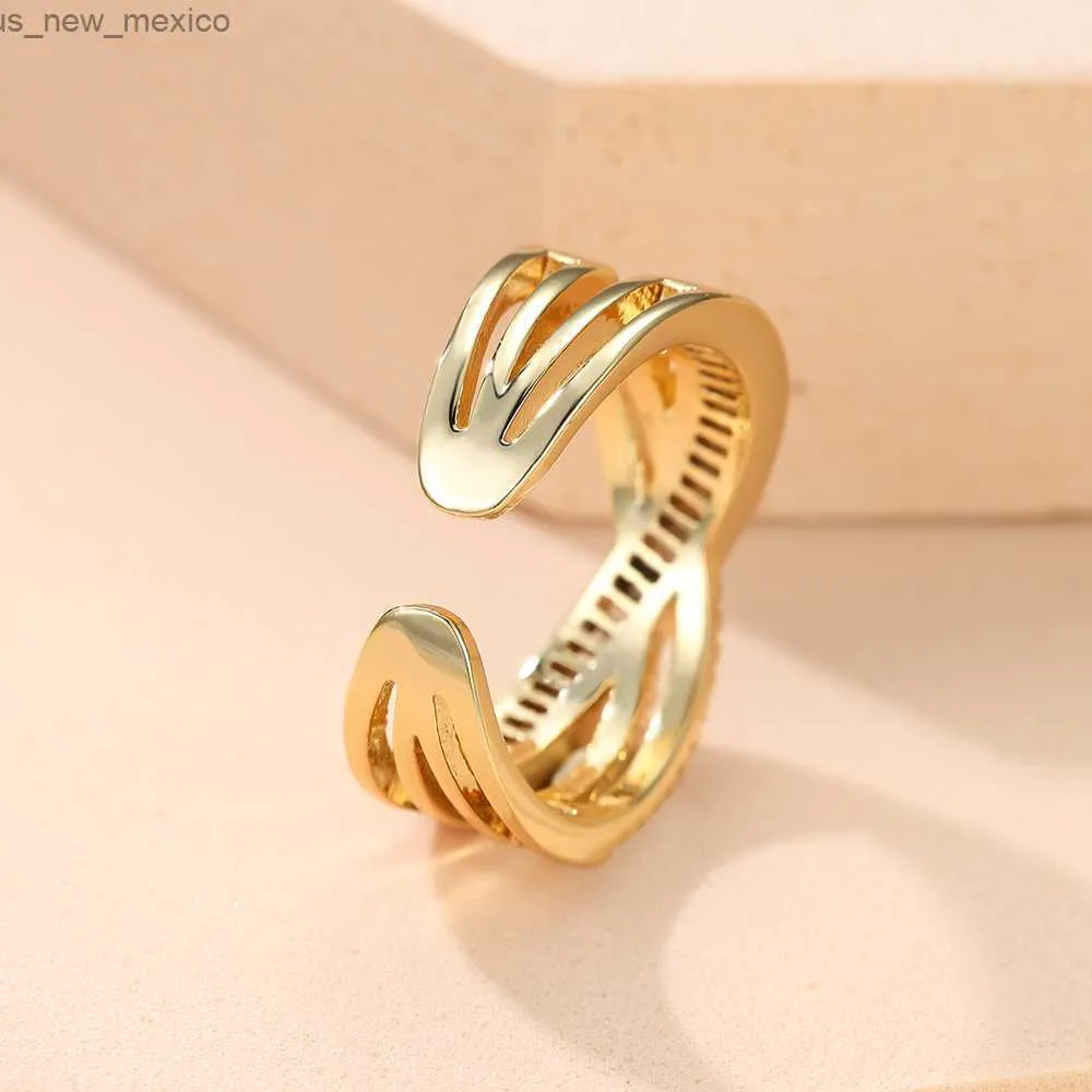 Mytys 2 Tone Intertwined Crossover Statement Ring India | Ubuy