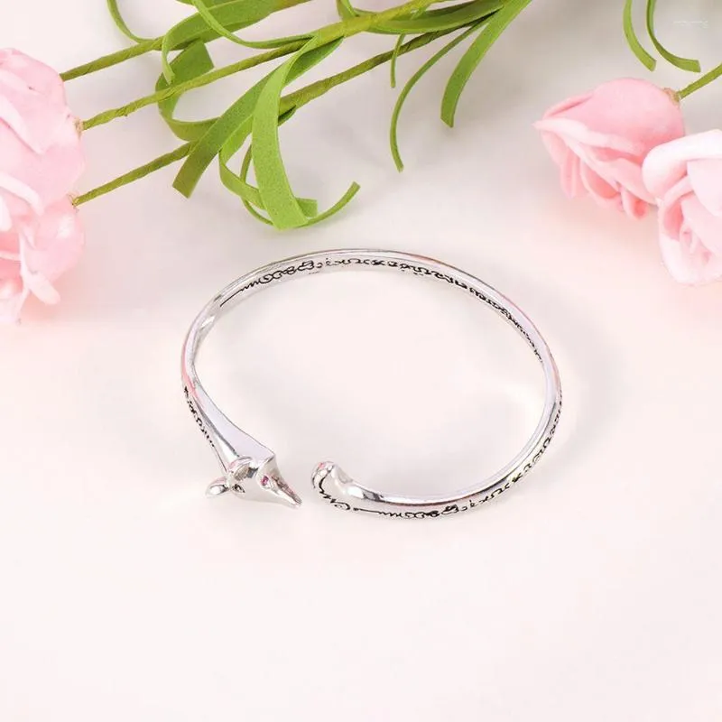 Bangle Fashion Women Exquisite Zircon Copper Silver Plated Cute Red Eyed Animal Shaped Armband