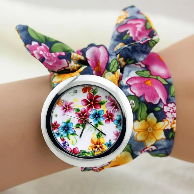 Relógios de pulso Shsby Étnico Floral Chiffon Doce Meninas Relógio Flor Pano Relógios Mulheres Vestido Moda Quartz Feminino Senhoras Presente