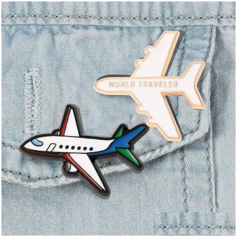 Pins Brooches 3D Stereo Aircraft Model Brooch Creative Aerospace Fighter Alloy Badge Clothes Backpack Airplane Pins Accessories Drop Dhziv