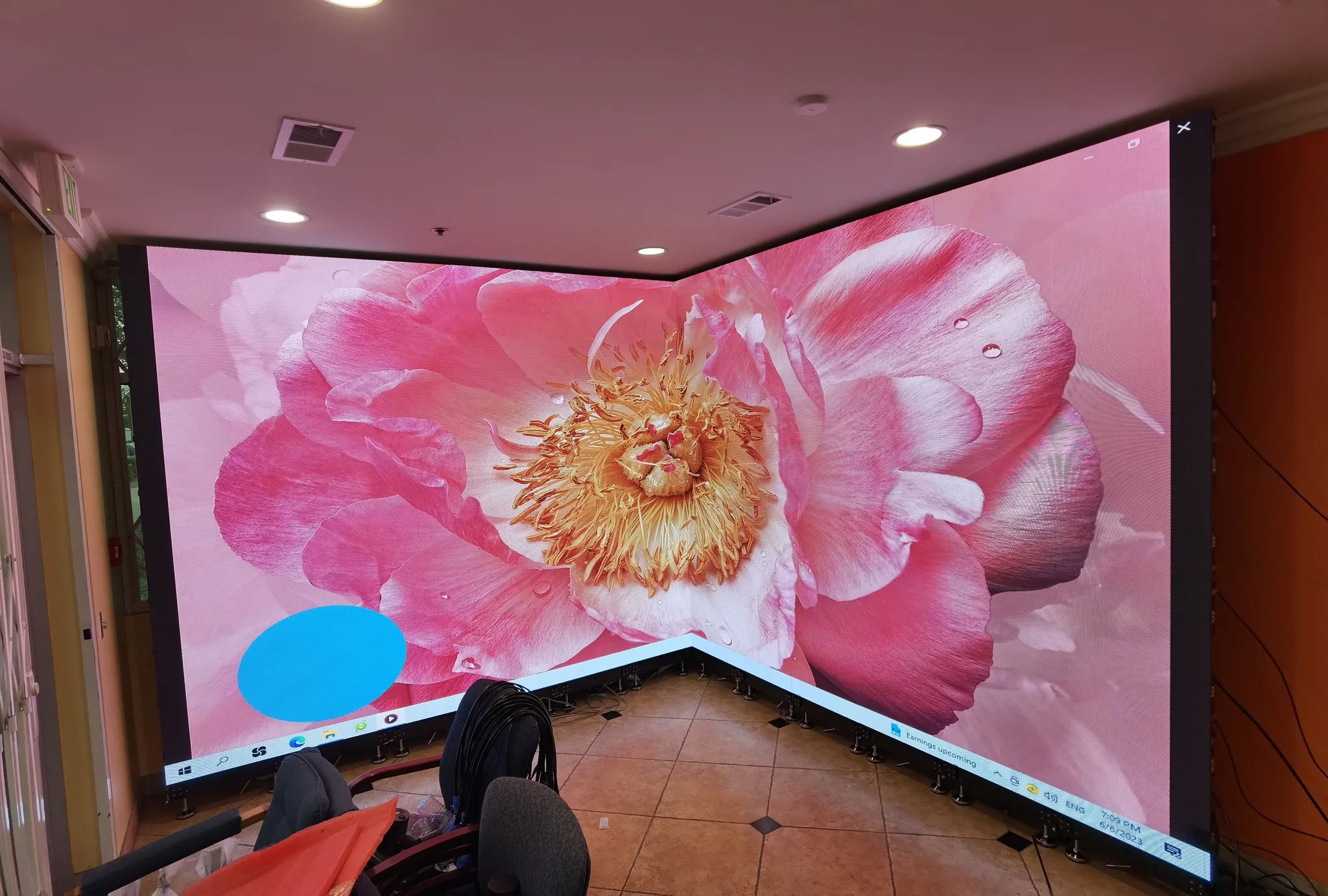 Wysokiej jakości P4.81 Wyświetlacz LED ściana LED Screen wideo 500*1000 mm Wypożyczalnia szafki LED Panel wyświetlacza LED