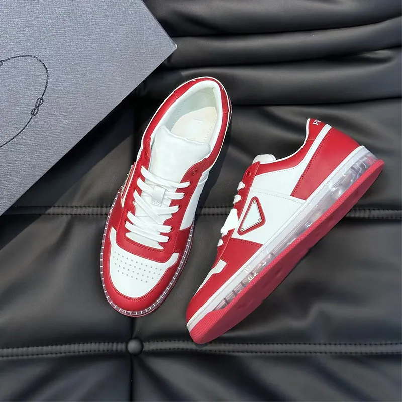 Designer marca homem mulher treinador casual fundo vermelho sapatos novos tênis de couro masculino triângulo padrão 5 cores