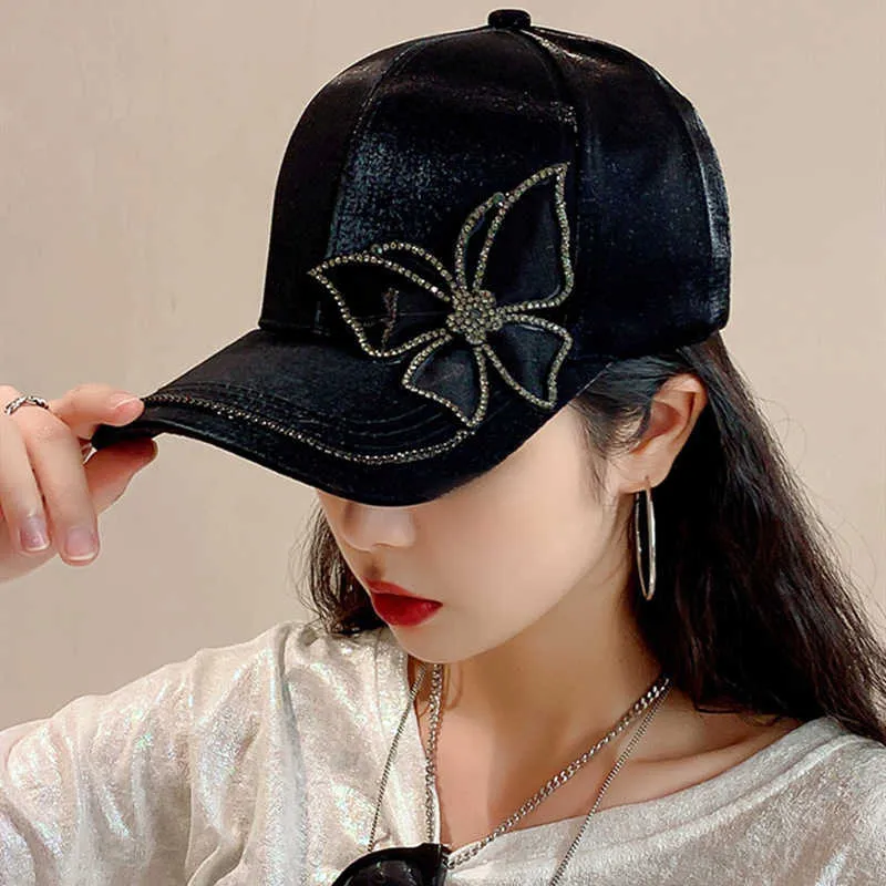 Ball Caps Shiny Rhinestone Butterfly Baseball Cap Women Spring Summer Silk Satin Snapback Hat Fashion Outdoor Visor Beach Sun HatsJ230228