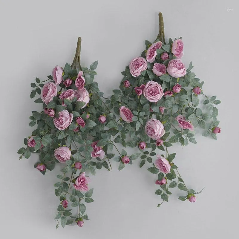 Flores decorativas Plantas de cesta artificial Plantas de seda Rosa Arranjo de flores para pátio de casamento ao ar livre decoração de casa interna