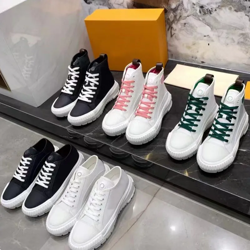 Casual shoes women Thick soled shoe designer SHoes Travel leather lace-up sneaker fashion lady Running Trainers Letters platform cloth gym sneakers size 35-41-42