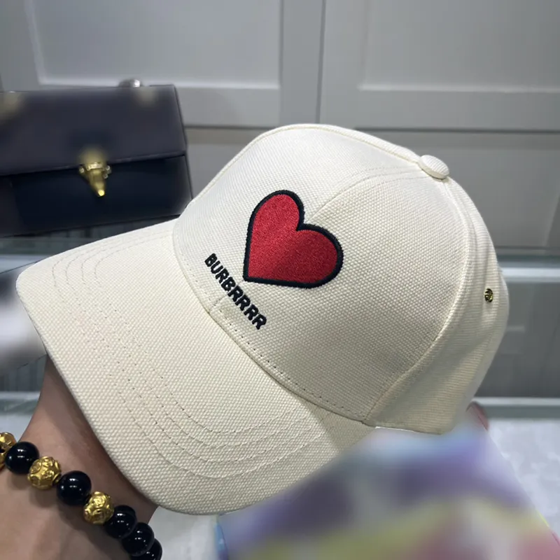 Designer baseball caps men and women baseball caps mens casual sun hat fashion brand love pattern outdoor travel social gathering