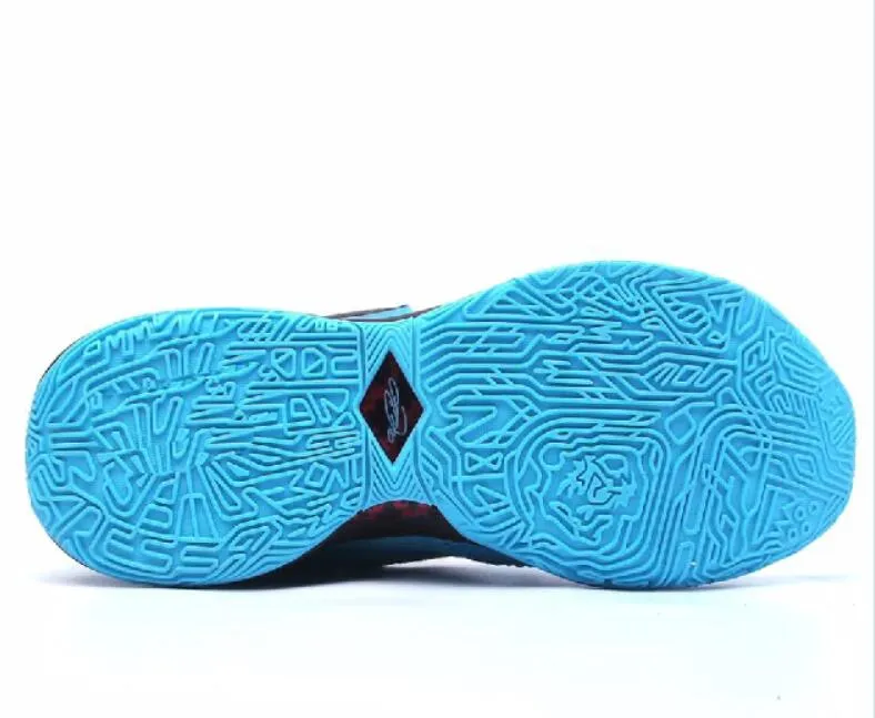 A6 footwear shop