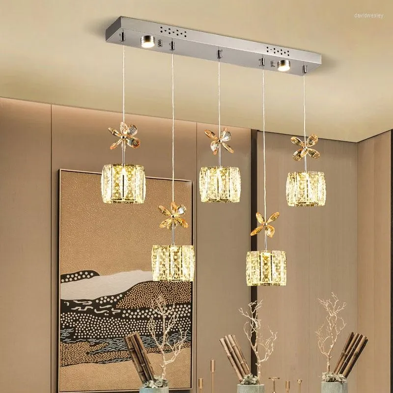 Lampadari Lampadario di cristallo di lusso per sala da pranzo Cucina Illuminazione per interni Lampada a sospensione a led moderna Lampada a sospensione El Shop cromata argento