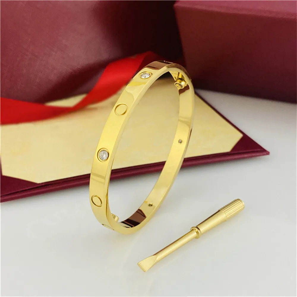 Love Gold Bracelet Designer Manchette Vis Bracelets Tournevis Bracelets Mode Cadeau Designer Bracelet Titane Acier Argent 4CZ pour Femmes Hommes Bijoux bracelet