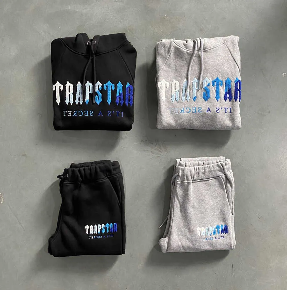 Herrspårar Män designer Trapstar ActiveWear Hoodie Chenille Set Ice Flavors 2.0 Edition Top Quality Embroidered Motion 2023