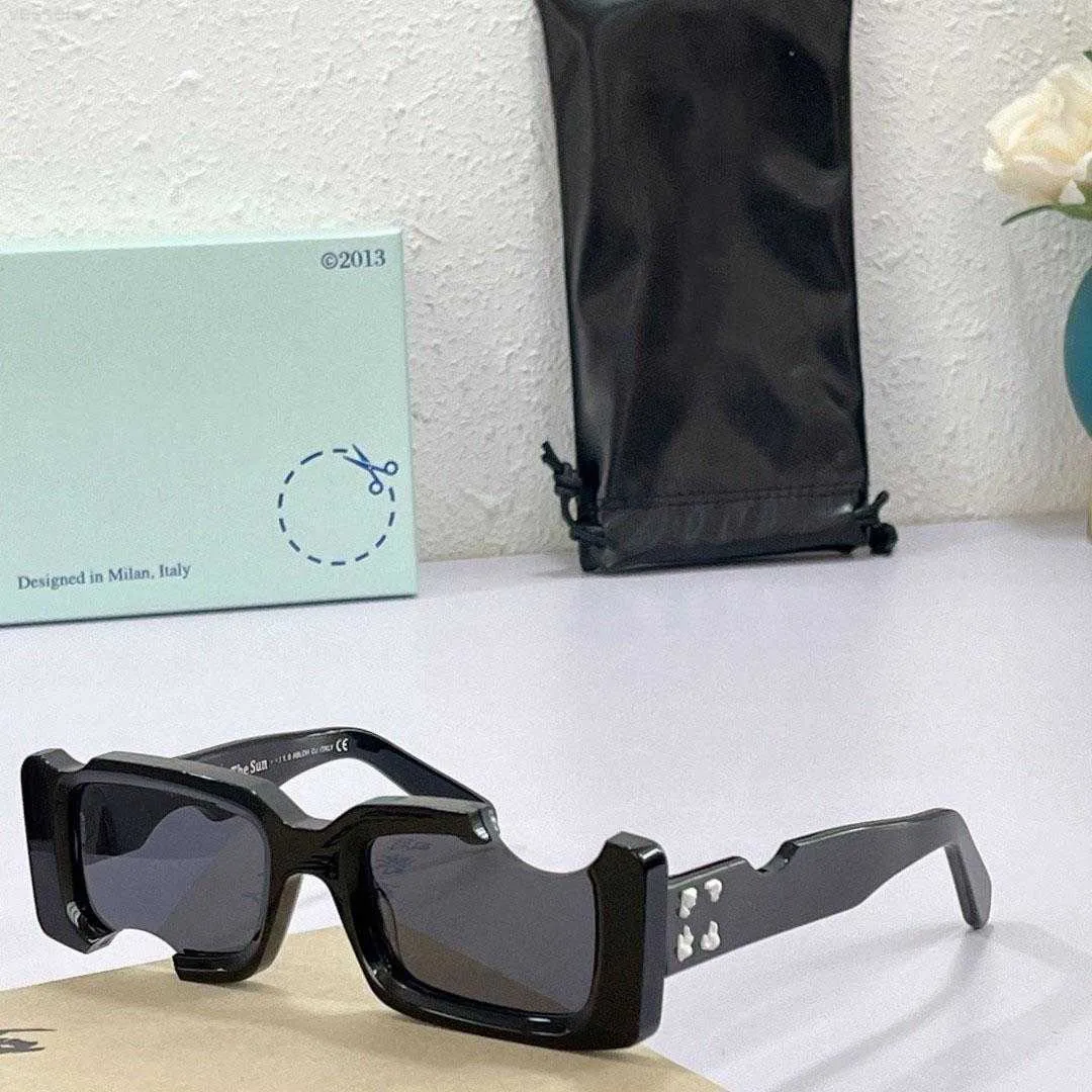 Tasarımcı Güneş Gözlüğü Moda Dikdörtgen Kapalı Fotch Delik Tasarım Kadın Erkek Trend Ürünler Yeşil Pembe Mavi Retro Küçük Çerçeve Benzersiz Vintage EG17