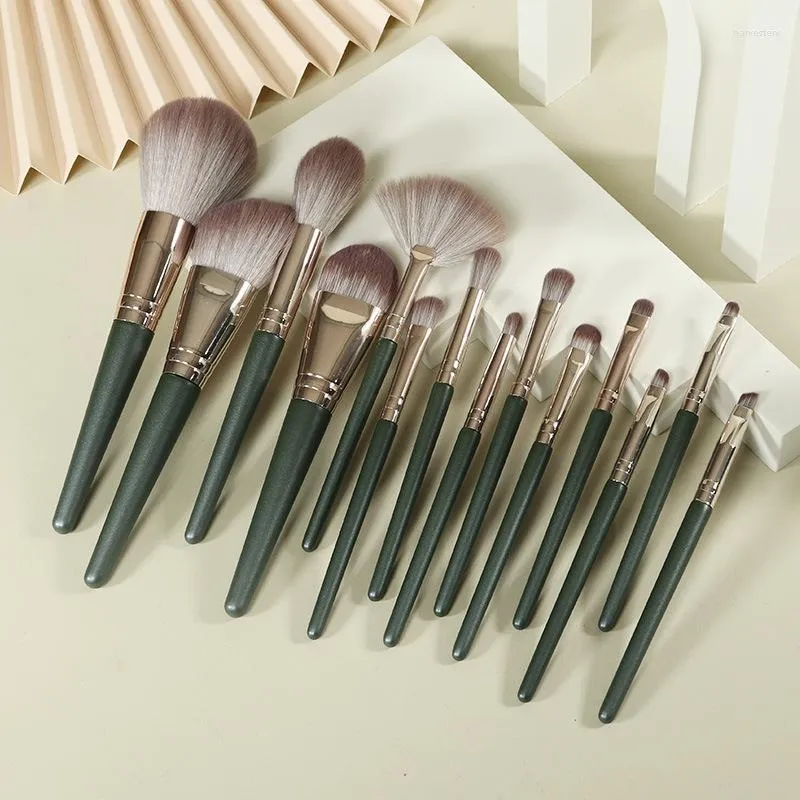 Escova de maquiagem Profissional Foundation Brush Bush Soft Eyelash Conjunto completo de ferramentas compensam com bolsa