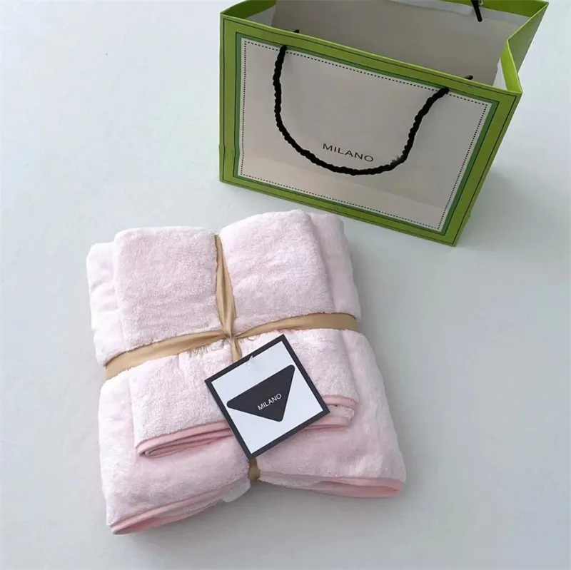 Designer Bath Towel Set Women Cotton Beach Towel Designer Towels Unisex Absorbent Bath Towel Fashion Brand Face Towels