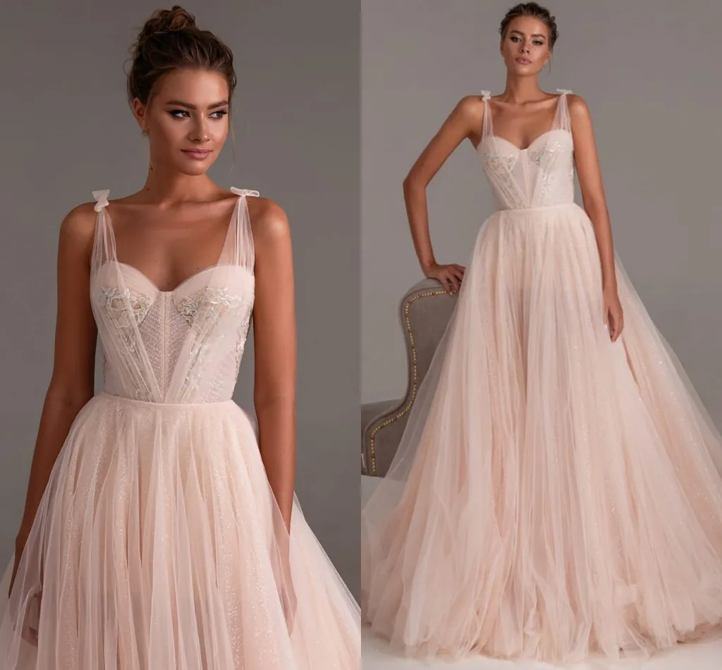 Abito lungo da ballo in tulle ricamato in pizzo rosa Sweetheart Abiti da sera a-line Senza spalline Abiti da cerimonia convenzionali 2023 Robe De Soiree