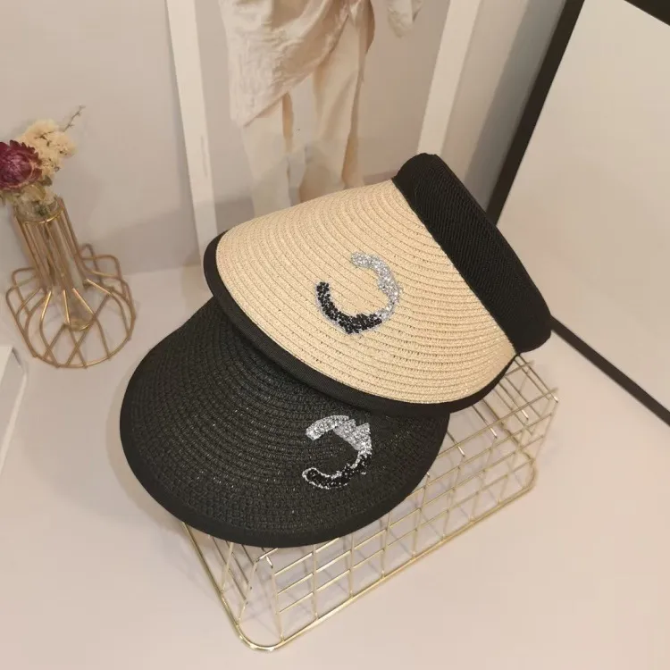 Viseras para mujer Gorras de sol con letras Gorra de playa Traw Sombreros de diseñador