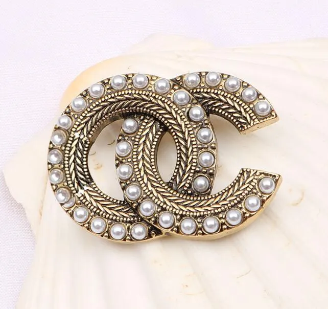 Brooch for shop ladies suit