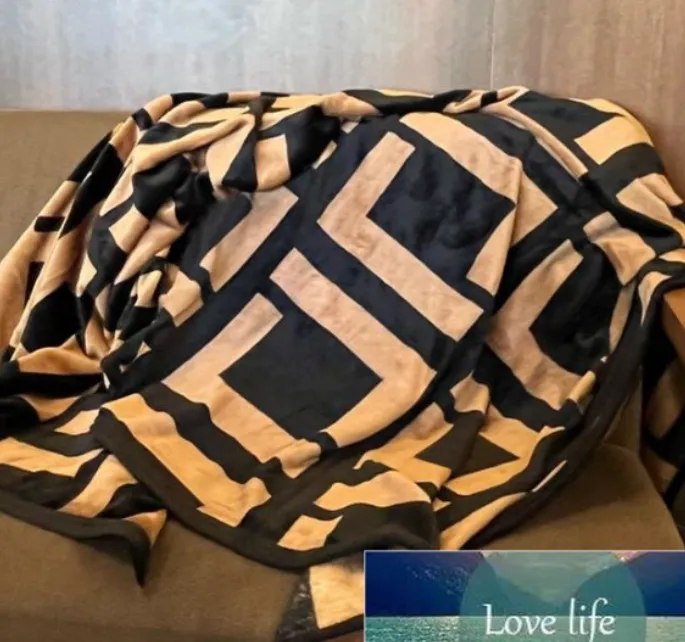 Full Letter Designer Blanket Winter Casual Downy Sofa Carpet Travel Car Throw Baby Brand Blankets Living Room Soft Warm Towel Shawl Wholesale
